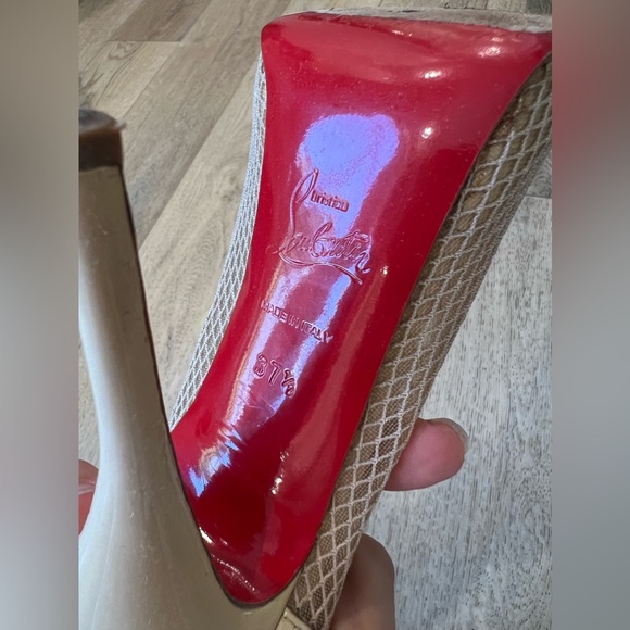 Christian Louboutin Fetilo 120 Patent Leather Calf/Fishnet Heal in size 37.5 - Picture 12 of 16